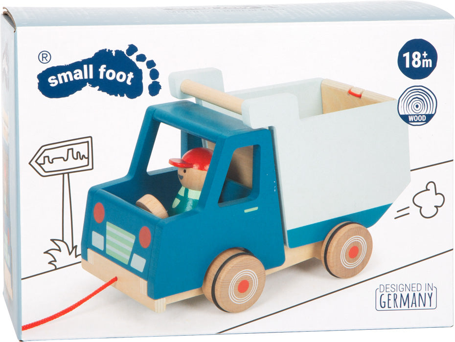 Toller Kipplaster aus Holz zum Nachziehen mit wippendem Fahrer und gummierten Reifen