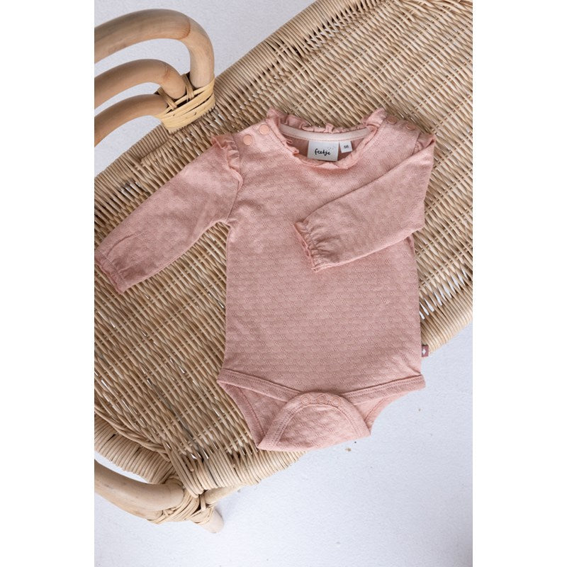 Niedlicher Body mit Rüschen in rosa aus Bio-Baumwolle