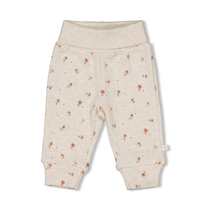 Schöne Hose aus Bio-Baumwolle mit Blumen Print, Lochmuster und bequemen Umschlagbund