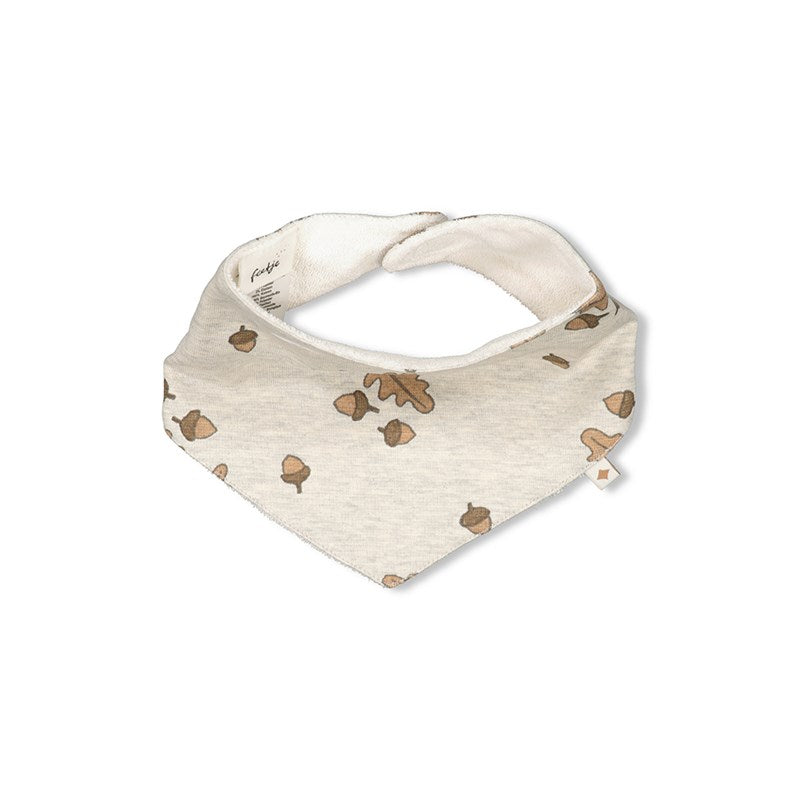 Süßes Halstuch mit Eicheln und Blättern