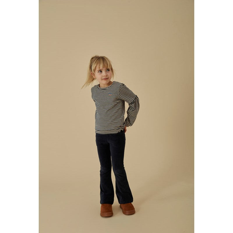 Schönes Ringel-Shirt aus Bio-Baumwolle mit süßem Schnitt und Rundhalsausschnitt