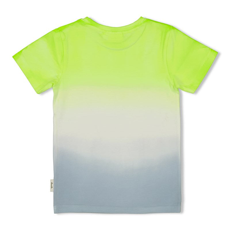 Cooles T-Shirt von Sturdy mit Farbverlauf von gelb nach blau, aus Baumwolle