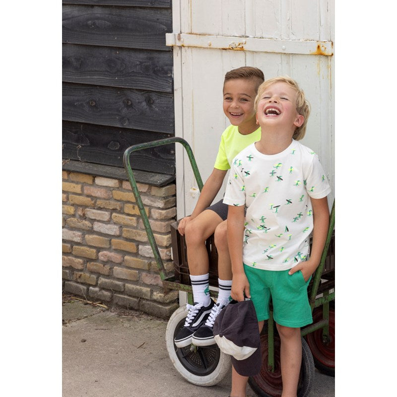 Cooles T-Shirt mit surfenden Krokodilen in offwhite