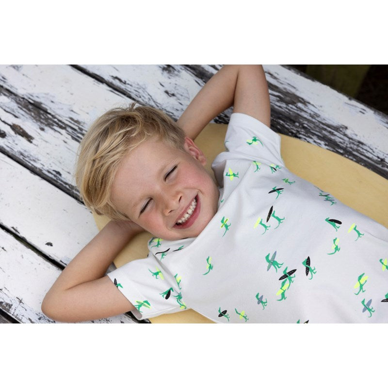 Cooles T-Shirt mit surfenden Krokodilen in offwhite