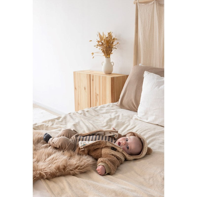 Warme und weiche Teddy-Jacke in taupe aus Bio-Baumwolle