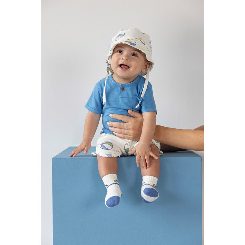 Süßer Sonnenhut mit bunten Wasserbällen zum zubinden