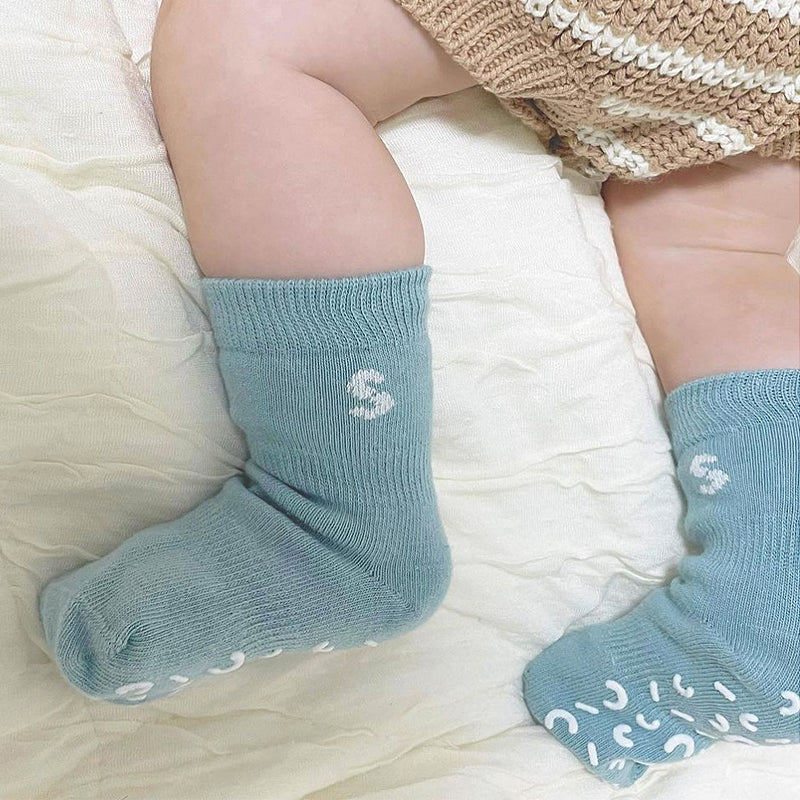 Tolle Socken die nicht rutschen und am Fuß bleiben in ocean blau