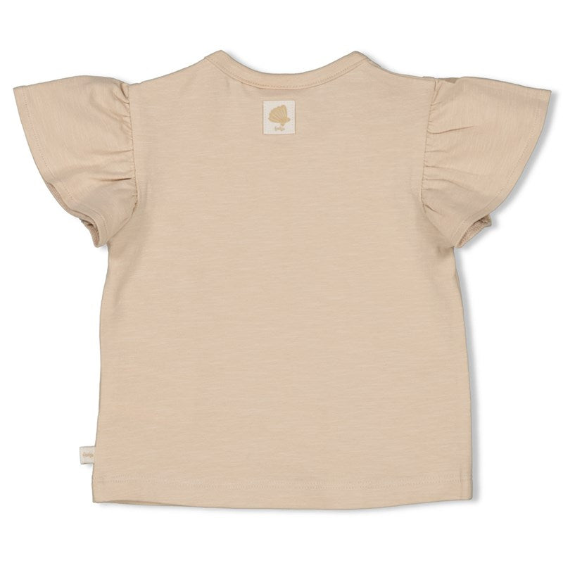 Hochwertiges Mädchen T-Shirt in Sand mit Rüschenärmeln und Seestern- und Muschel-Druck