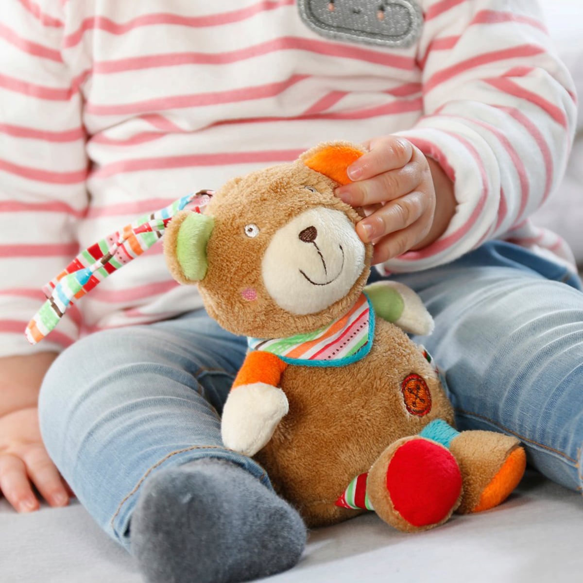 Süße bunte Bären Spieluhr zum Beruhigen, Spielen und Kuscheln