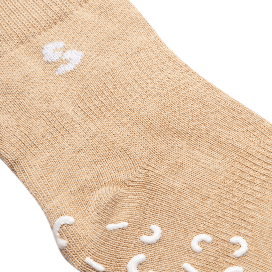 Tolle Socken die nicht rutschen und am Fuß bleiben in sand