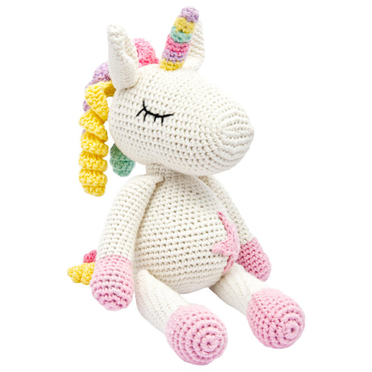 Das zauberhafte, von Hand gehäkelte Einhorn ist ein schönes Geschenk für Mädchen und Jungs