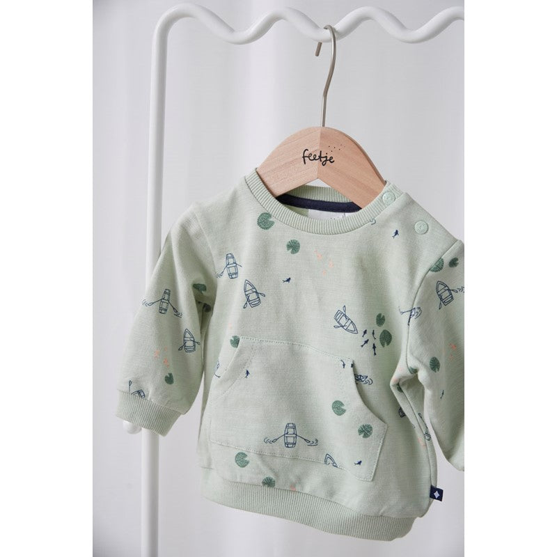 Niedlicher Sweater in Minze mit Booten und Fischen und Bauchtasche