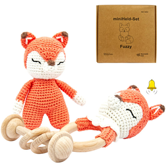 Schönes Geschenkset zur Geburt mit dem niedlichen Fuchs Fuzzy, Rasselstab und Rasselring