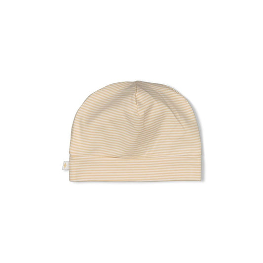 Süße Mütze mit Ringeln in sand aus Bio-Baumwolle 
