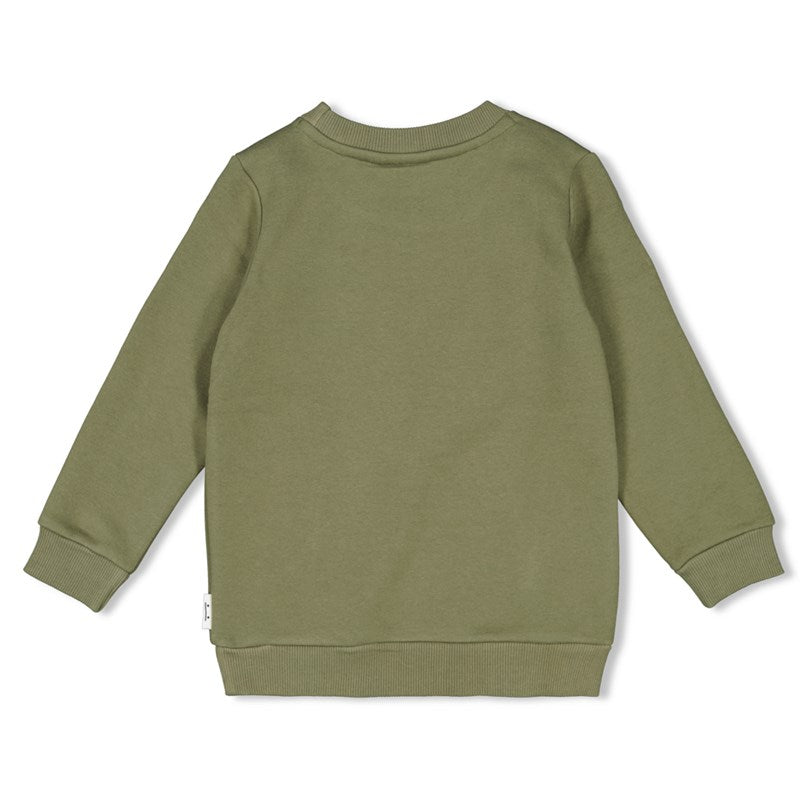 Sweater Go Wild in Armygrün mit coolem Pfotenabdruck von Sturdy