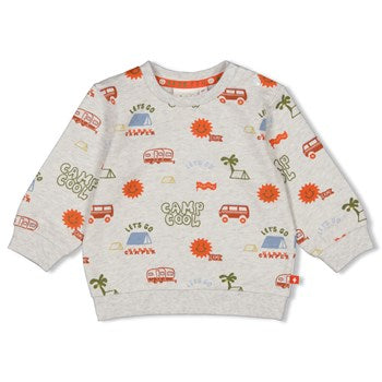 Schöner Sweater mit All Over Print mit Campingmotiven in grau melange aus Bio-Baumwolle