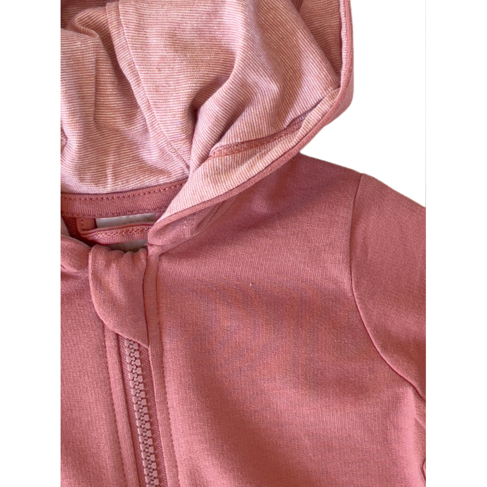 Schöne Kapuzenjacke in altrosa mit Reißverschluss und Bündchen an den Ärmeln 