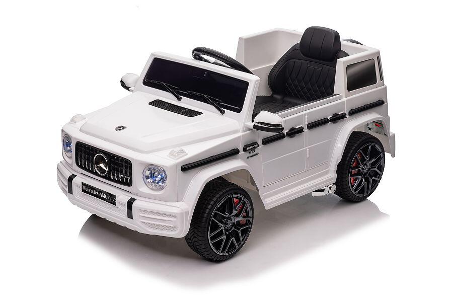 Der Mercedes AMG in weiß - wie das Original! Mit Fernsteuerung oder zum selber lenken ist dieses Kinder-Elektroauto perfekt für alle coolen kleinen Mercedes-Fahrer! 