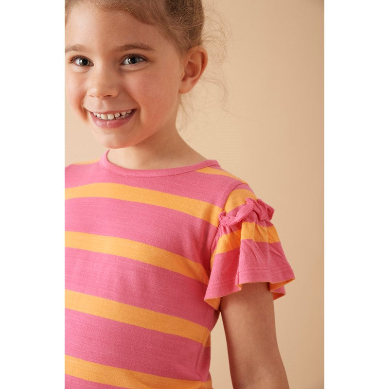 Sehr leichtes T-Shirt mit breiten Ringeln in rosa und orange mit Rüschen 