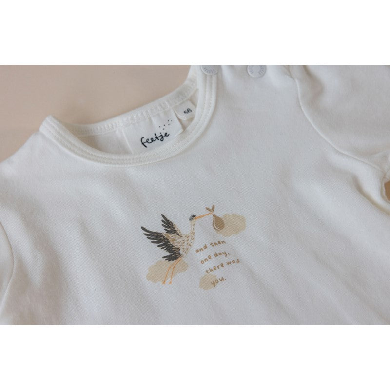 Hochwertiges Baby-Longsleeve mit Storch in offwhite