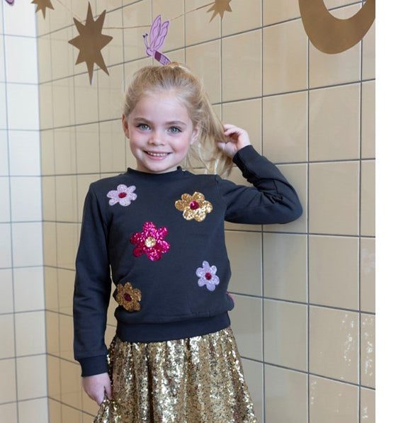 Modischer Sweater aus Bio-Baumwolle in Anthrazit mit glitzernden Pailetten-Blumen
