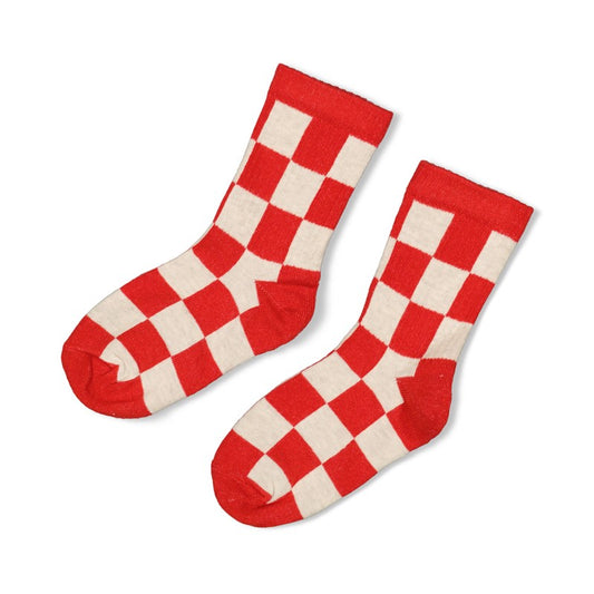 Cool und lässig: die Socken von Sturdy mit den Karos in rot und hellgrau sind ein echter Hingucker! 