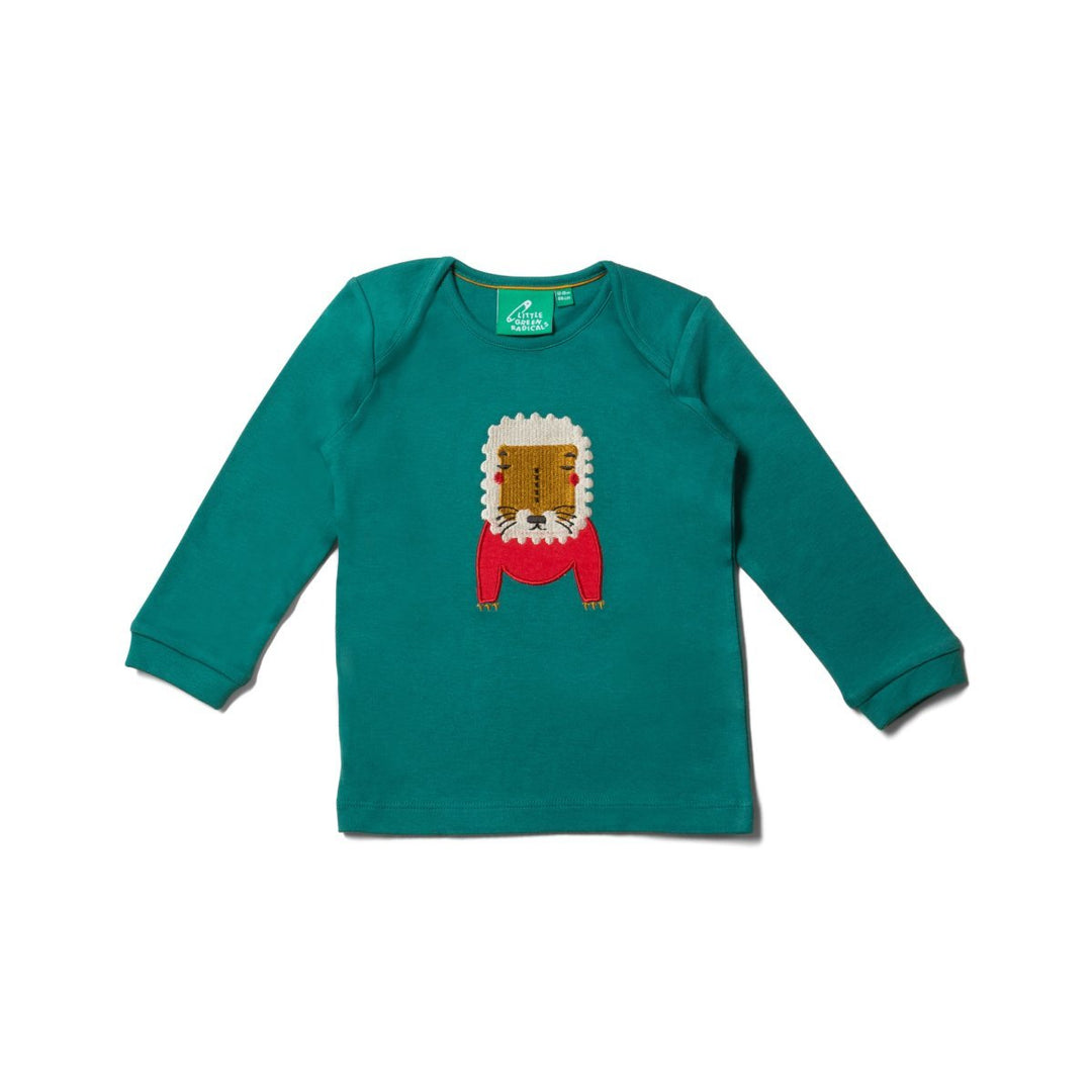 Hochwertiges Langarm-Shirt mit Berglöwe in grün aus Bio-Baumwolle 