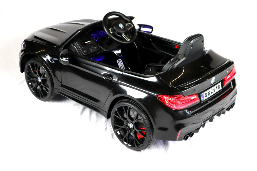 Schicker BMW M5 in schwarz, sportlichees und elegantes Fahrzeug für Kinder - fast wie das Original! 