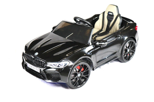 Schicker BMW M5 in schwarz, sportlichees und elegantes Fahrzeug für Kinder - fast wie das Original! 