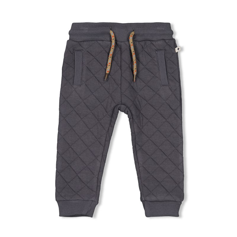 Warme wattierte Hose in Anthrazit mit zwei Eingrifftaschen seitlich und einer aufgesetzten Gesäßtasche 