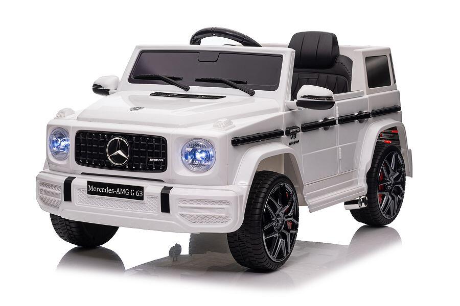 Der Mercedes AMG in weiß - wie das Original! Mit Fernsteuerung oder zum selber lenken ist dieses Kinder-Elektroauto perfekt für alle coolen kleinen Mercedes-Fahrer! 