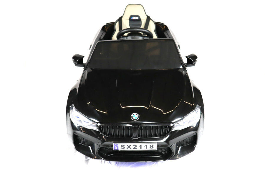 Schicker BMW M5 in schwarz, sportlichees und elegantes Fahrzeug für Kinder - fast wie das Original! 