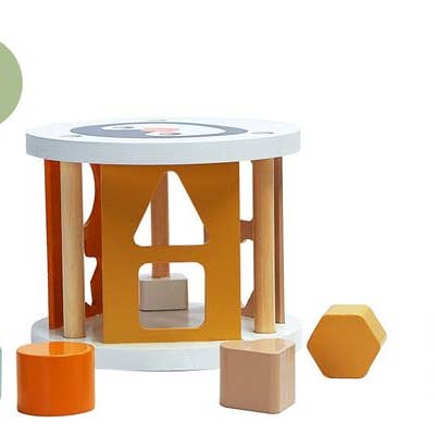 Sortierbox aus Holz m IT 6 verschiedenen Steckbausteinen