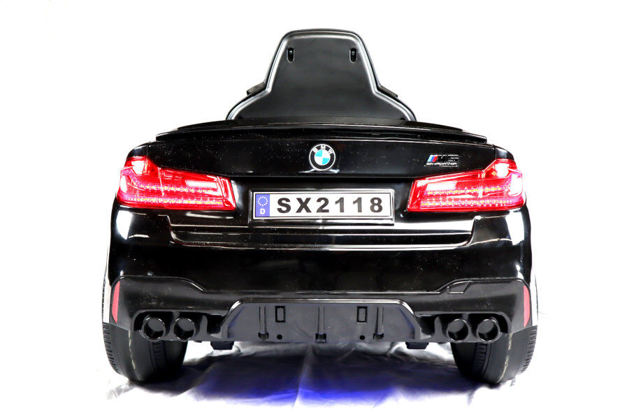 Schicker BMW M5 in schwarz, sportlichees und elegantes Fahrzeug für Kinder - fast wie das Original! 